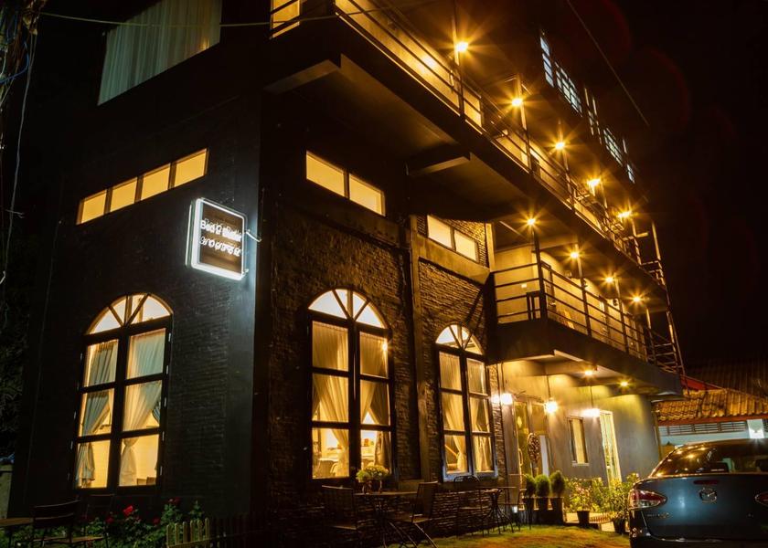 Lamphun Lamphun exterior view