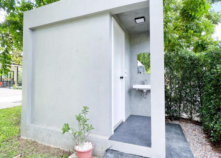 Ratchaburi ratchaburi bathroom