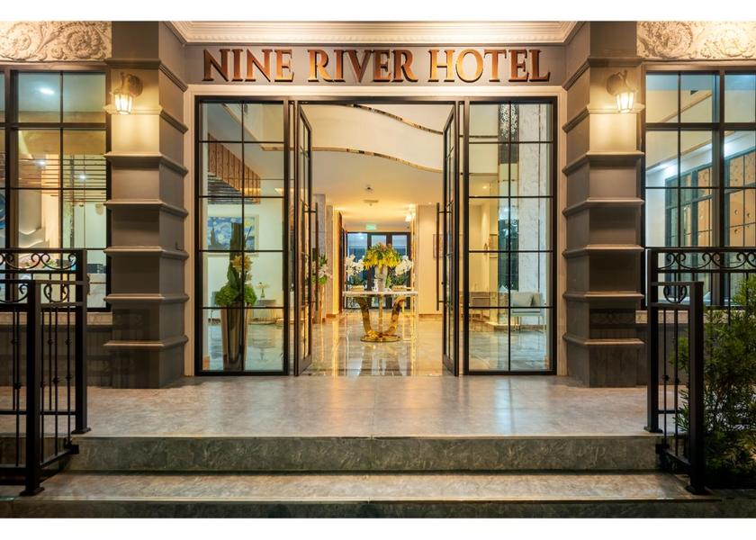 Ratchaburi ratchaburi entrance