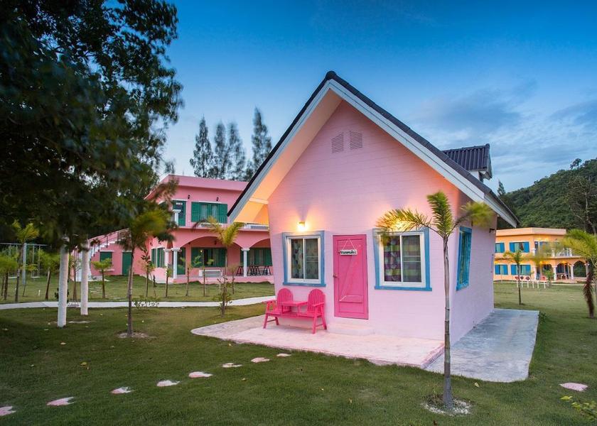 Ratchaburi Province Suan Phueng Hotel Exterior