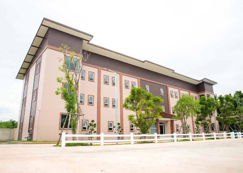 Ratchaburi Province Damnoen Saduak Exterior view