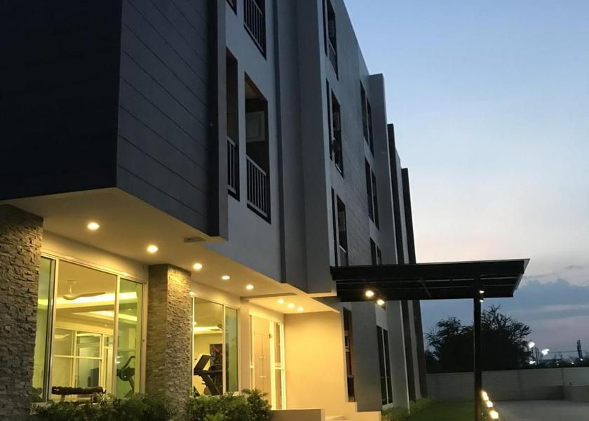 Ratchaburi ratchaburi entrance