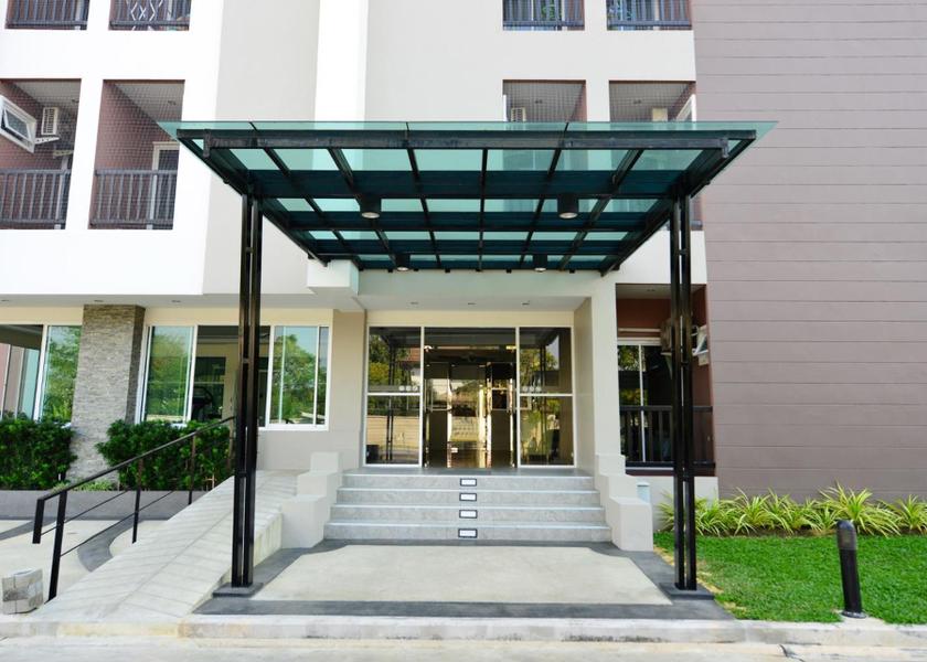 Ratchaburi ratchaburi entrance