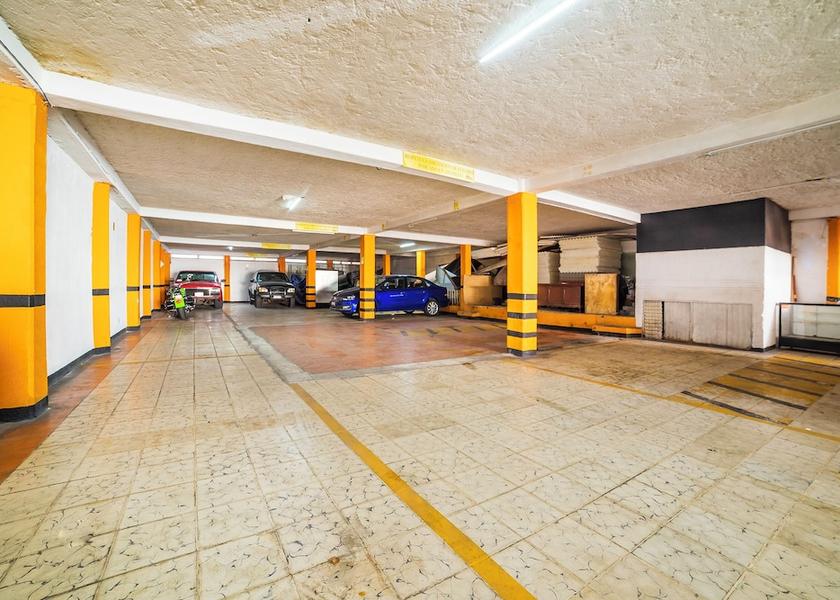 Guanajuato Celaya Parking