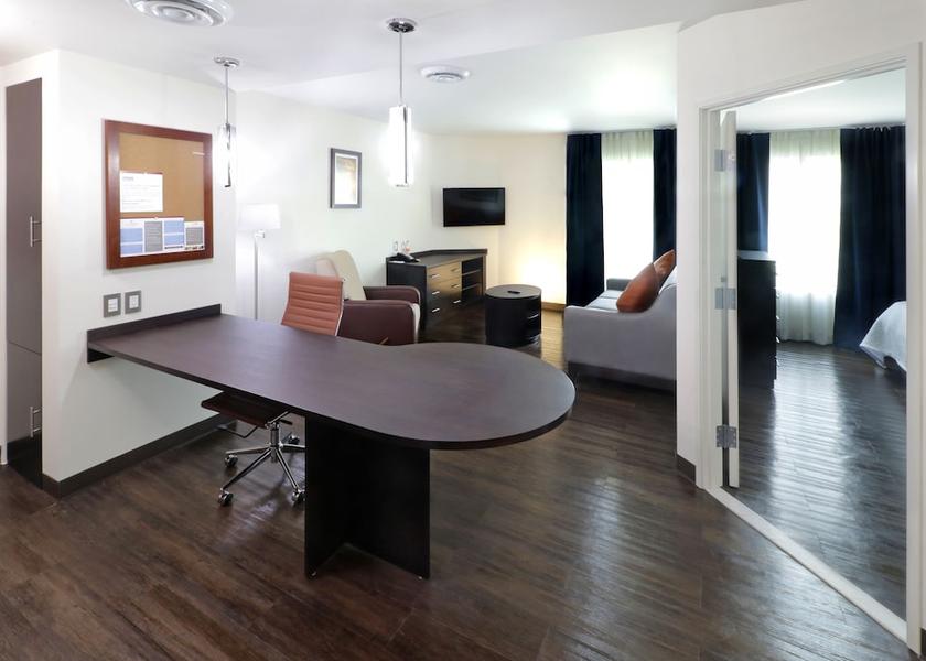 Guanajuato Celaya Room