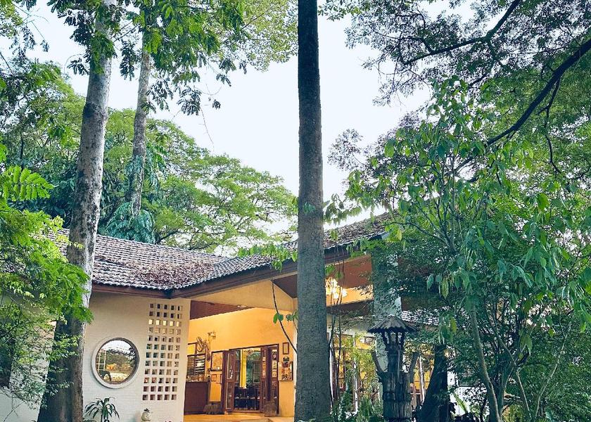 Sisaket Sisaket interior view