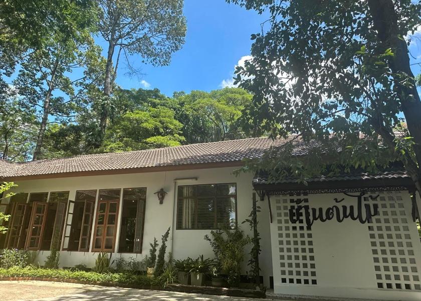 Sisaket Sisaket interior view