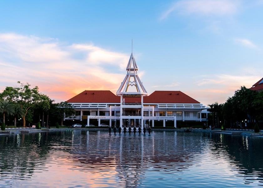 Pathum Thani Province Khlong Luang Exterior