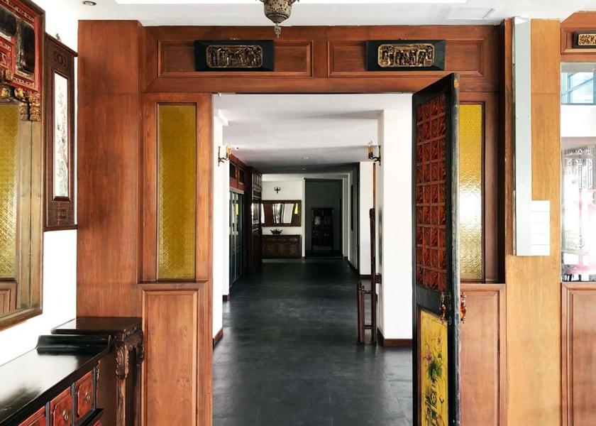 Bangkok Pathum Thani restaurant