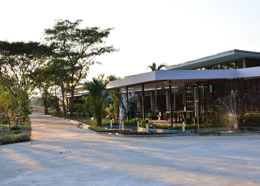 Phayao Phayao exterior view