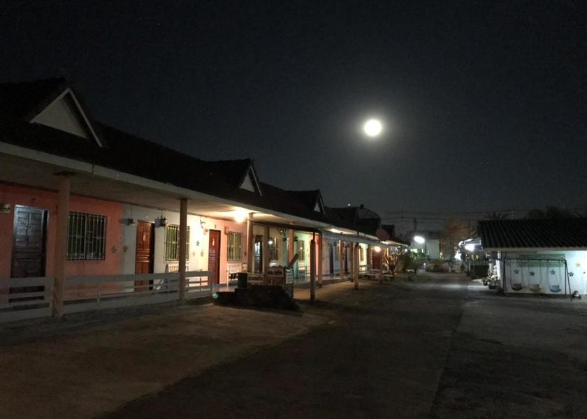Phayao Province Phayao exterior view
