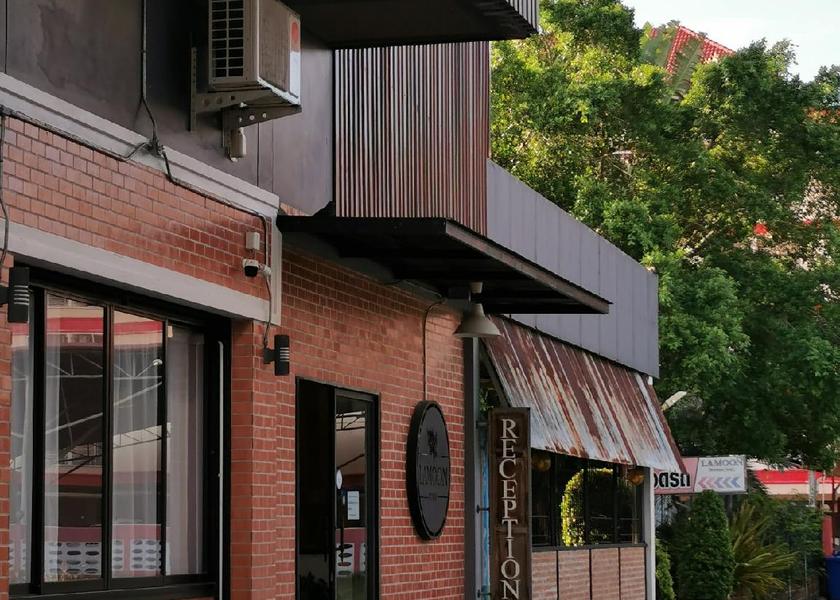 Suphan Buri Province Suphan Buri Exterior view