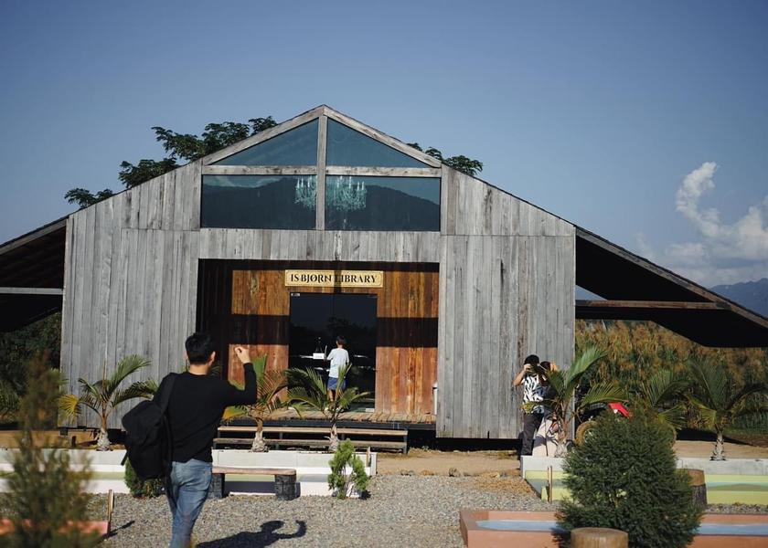 Chiang Mai Province Chiang Dao interior view