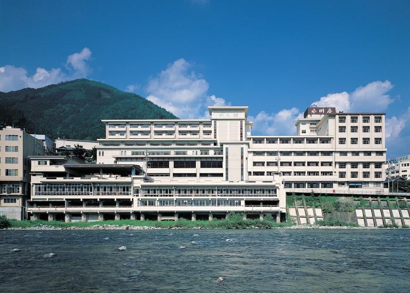 Gifu Gero Exterior