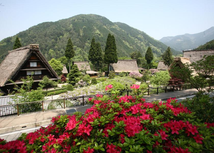 Gifu Gero nearby attraction