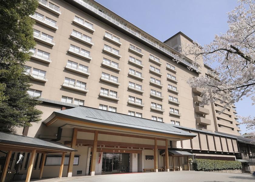 Gifu Gero Property entrance