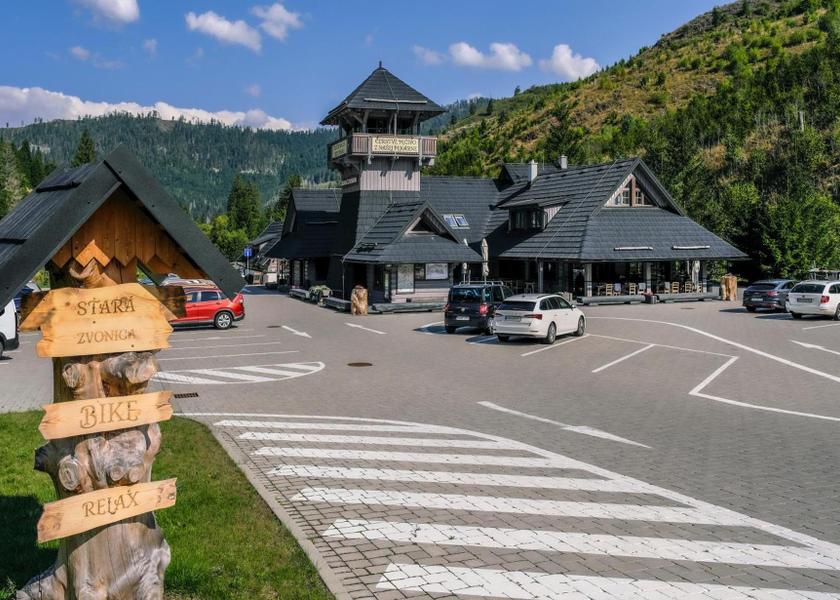  Levoca exterior view