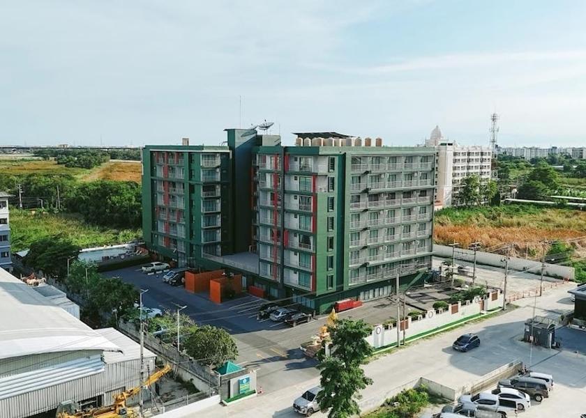 Samut Prakan Province Bang Sao Thong Front of property