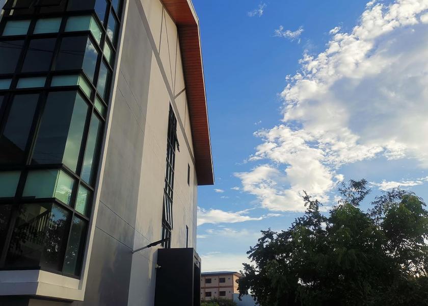 Samut Sakhon samut sakhon exterior view