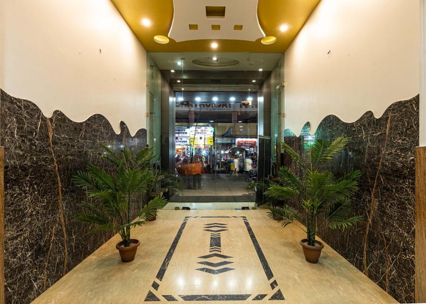 Maharashtra Mumbai Public Areas