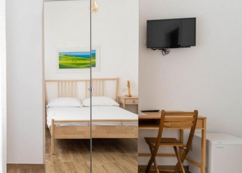 Marche Numana Double Room with Private Bathroom