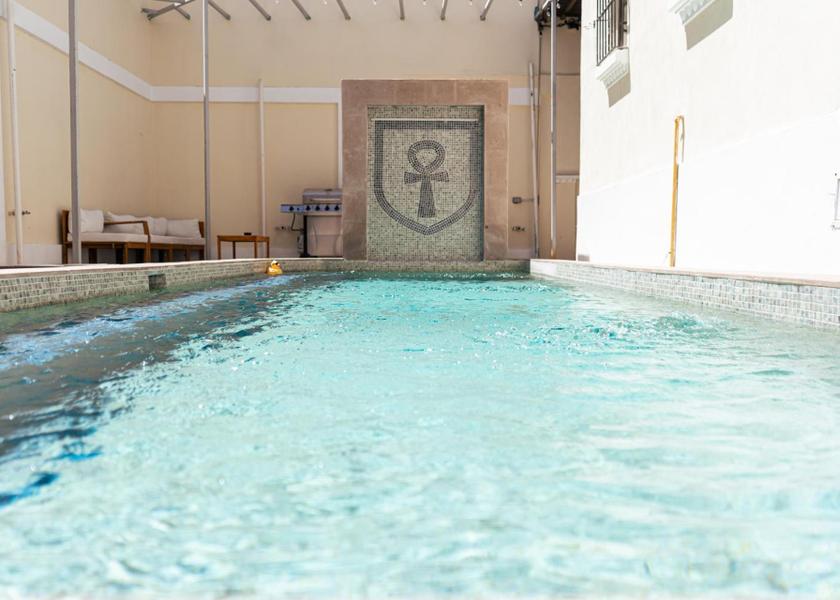 Chihuahua Ciudad Juárez swimming pool