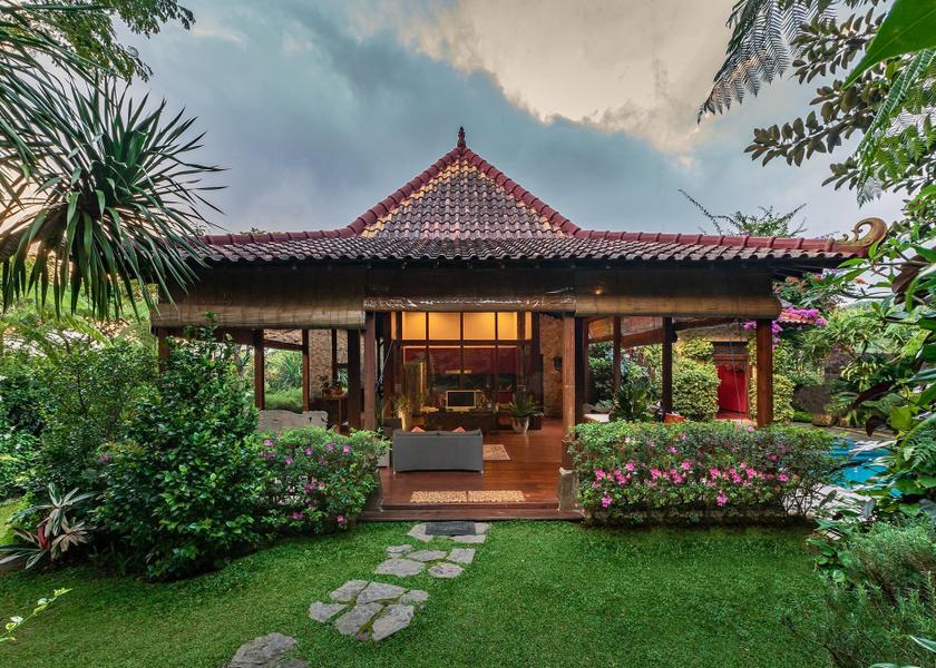 East Java Malang Hotel Exterior