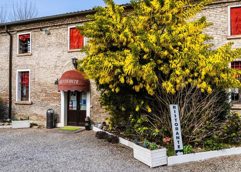 Emilia-Romagna Ostellato exterior view