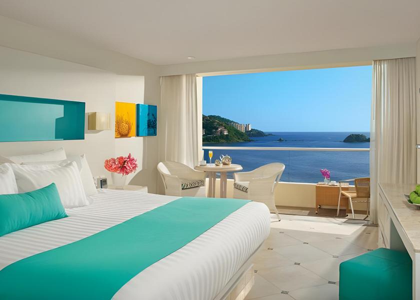 Guerrero Ixtapa Deluxe King Ocean View - All Inclusive