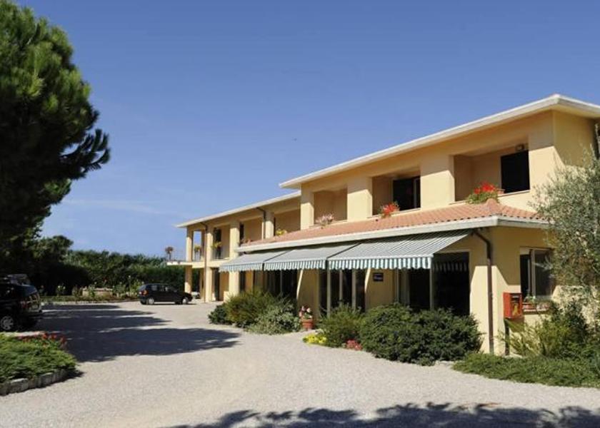 Umbria Passignano sul Trasimeno Exterior view
