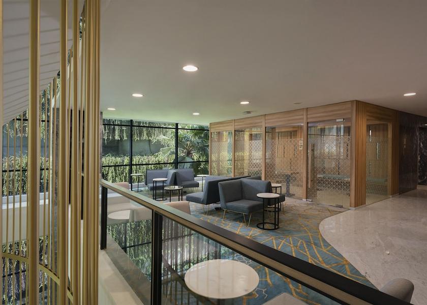  Tangerang Lobby sitting area