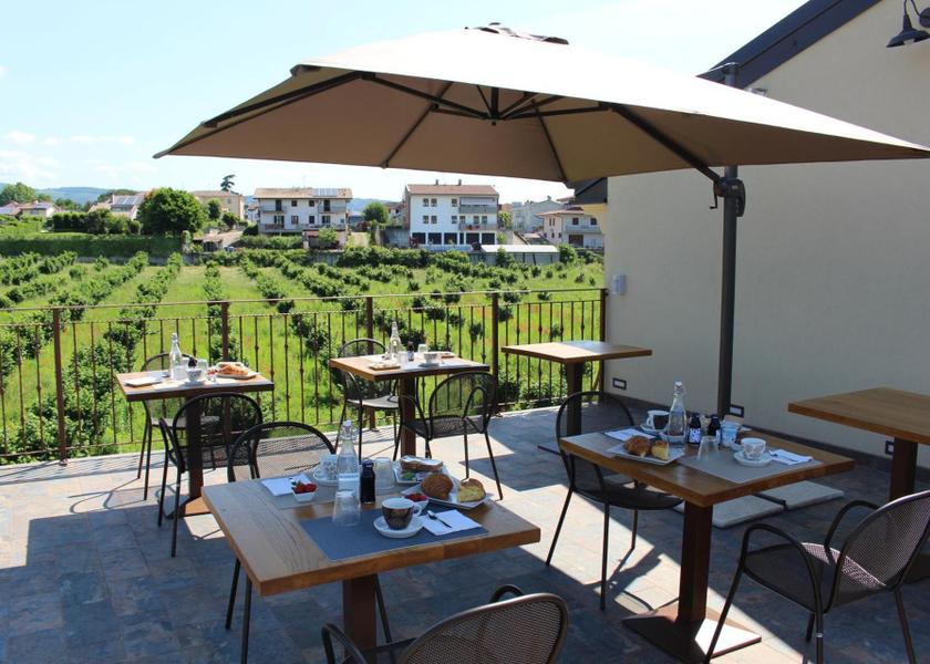 Veneto Pescantina balcony/terrace