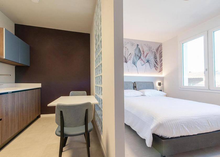 Veneto Pescantina One-Bedroom Apartment - Non-Smoking