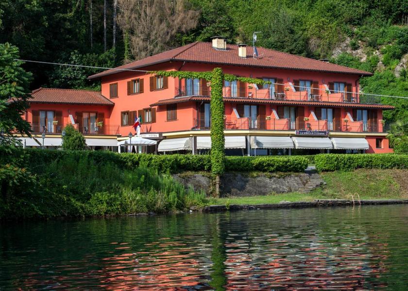 Piedmont Pettenasco beach