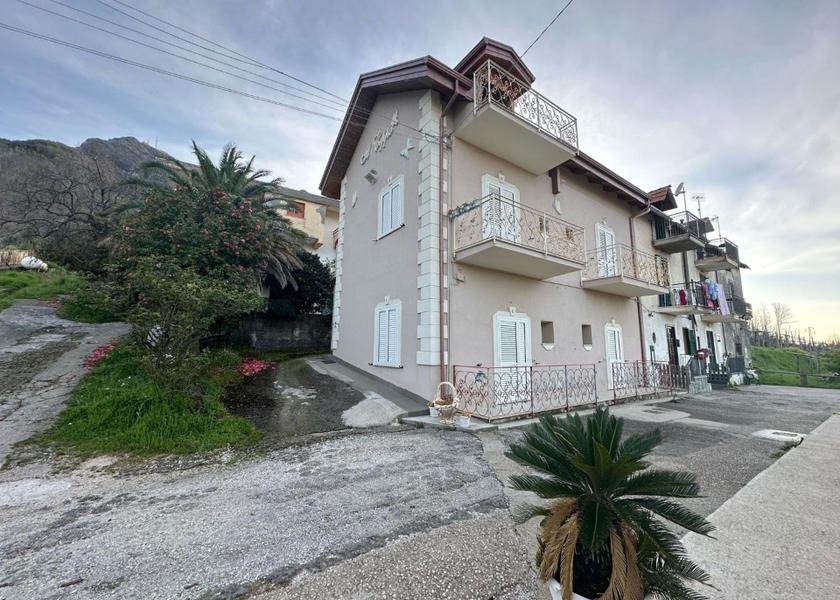 Campania Pimonte exterior view