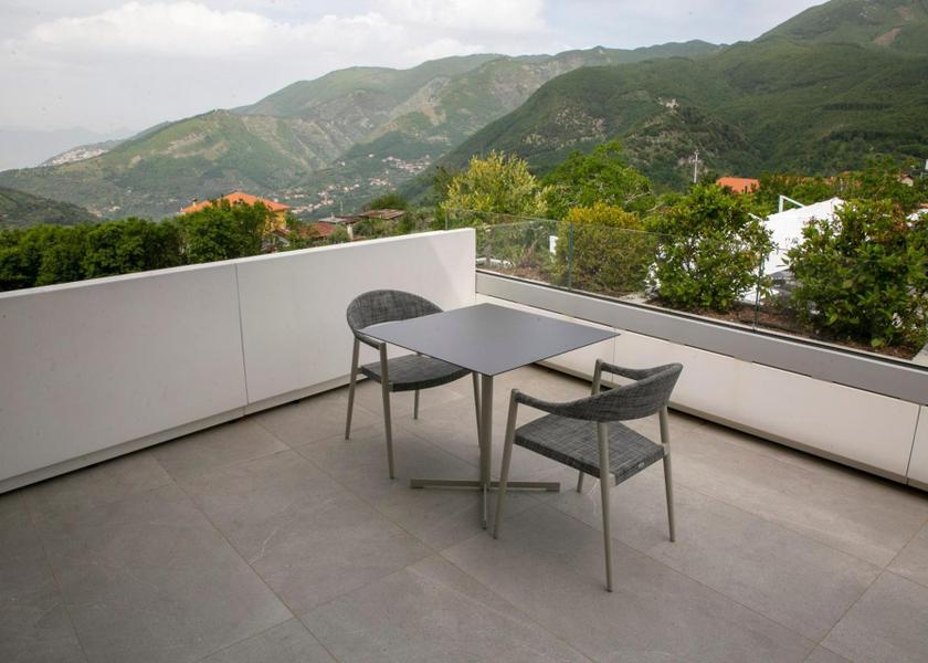 Campania Pimonte Public Areas
