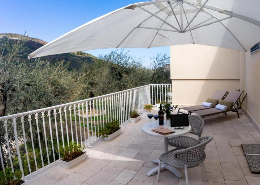 Campania Pimonte balcony/terrace