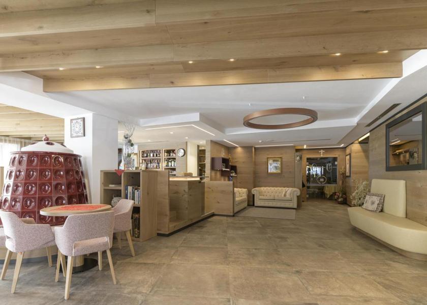 Trentino-Alto Adige Pinzolo lobby