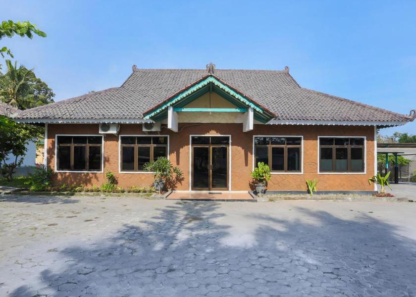 Special Region of Yogyakarta Cangkringan entrance