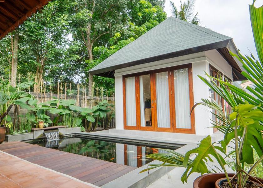  Yogyakarta Hotel Exterior