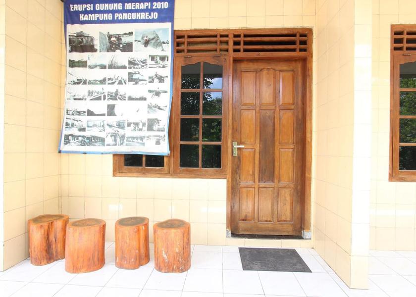 Special Region of Yogyakarta Cangkringan lobby