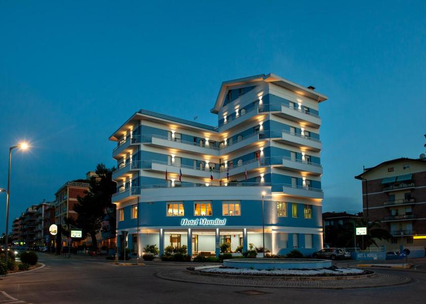 Marche Porto Recanati Entrance