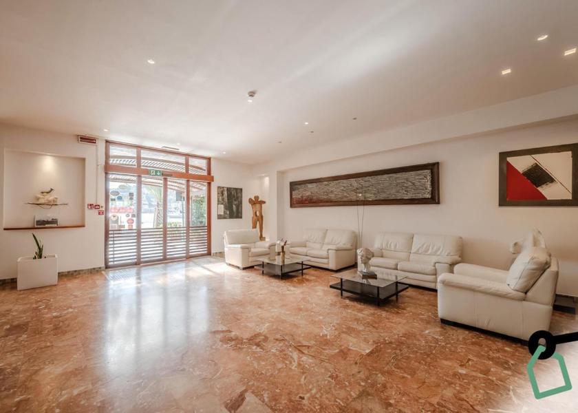 Liguria Portovenere lobby