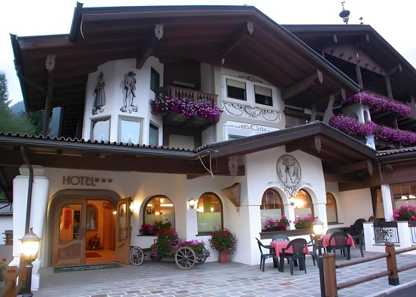 Trentino-Alto Adige San Giovanni di Fassa exterior view