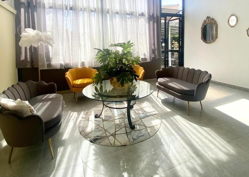 Calabria Praia a Mare lobby