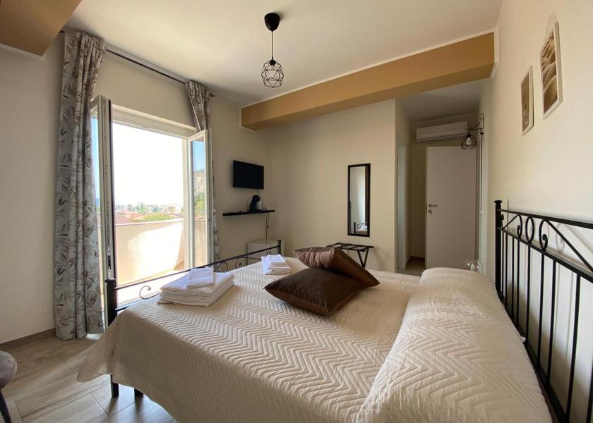 Calabria Praia a Mare Double Room with Private Bathroom