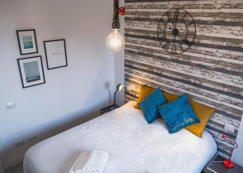 Marche Recanati Double Room with Private Bathroom