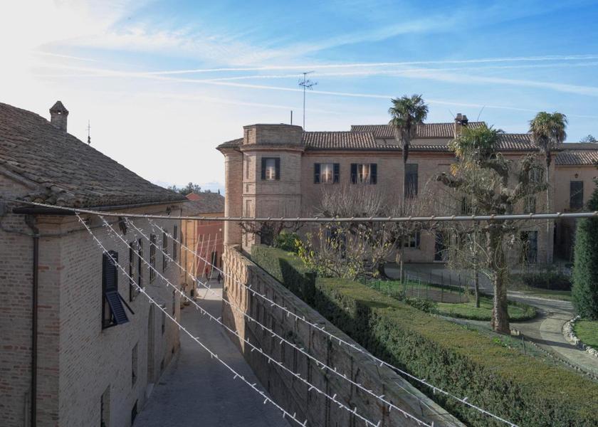 Marche Recanati view