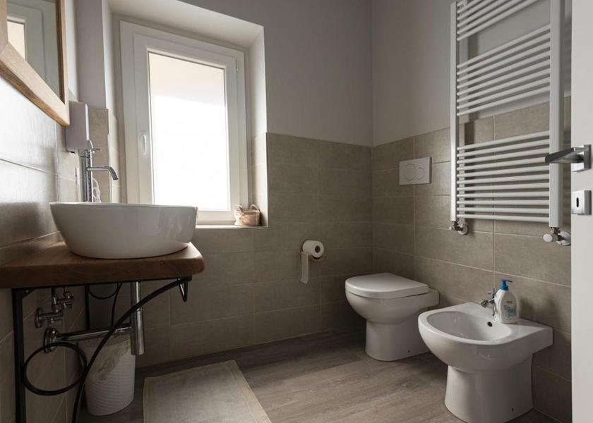 Marche Recanati Double Room with Private Bathroom