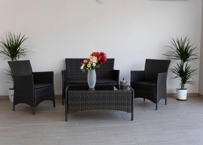 Sicily Ribera balcony/terrace